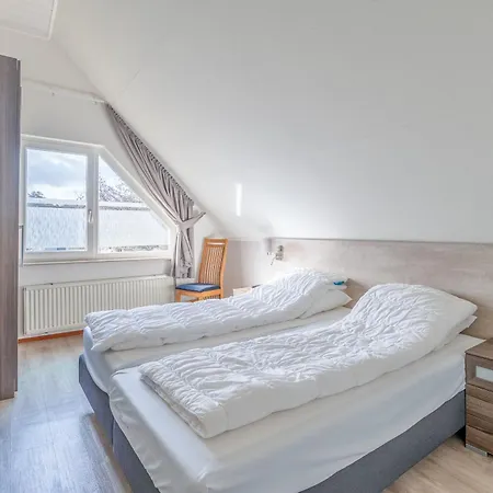 Ferienhaus Villapark Kamperfoelie 49 *