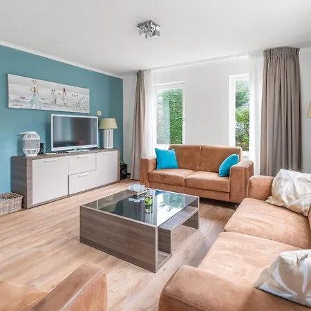 Villapark Kamperfoelie 49 *